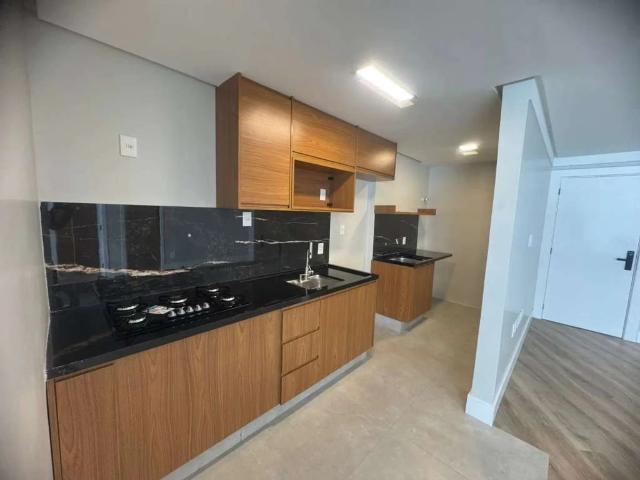 Apartamento para Venda em Salvador/BA Alphaville II 2 Quartos
