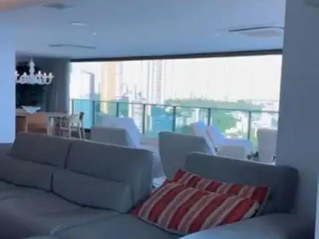 Apartamento para Venda em Salvador/BA Barra 4 Quartos