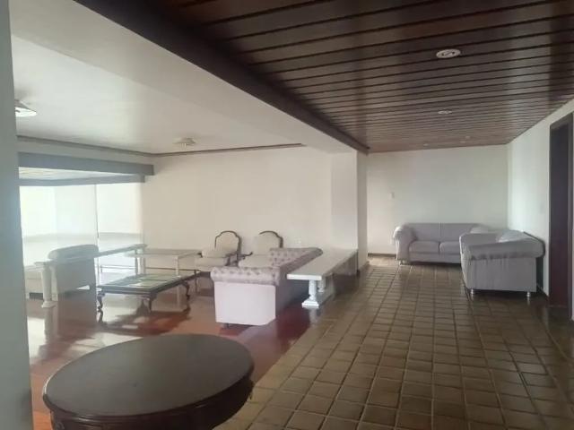 Apartamento para Venda em Salvador/BA Barra 4 Quartos