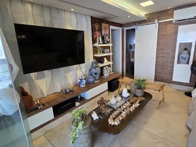 Apartamento para Venda em Salvador/BA Barra 4 Quartos