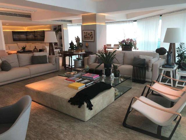 Apartamento para Venda em Salvador/BA Barra 4 Quartos