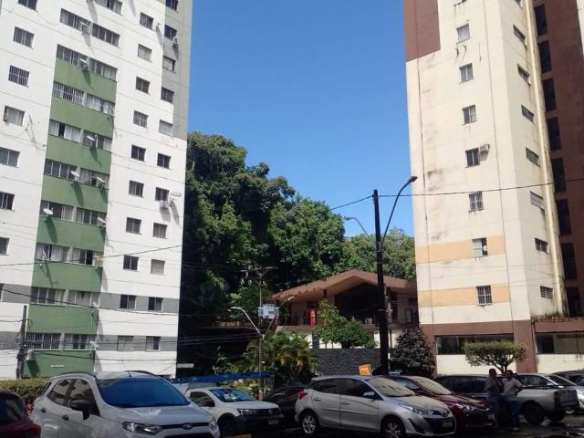 Apartamento para Venda em Salvador/BA Brotas 2 Quartos
