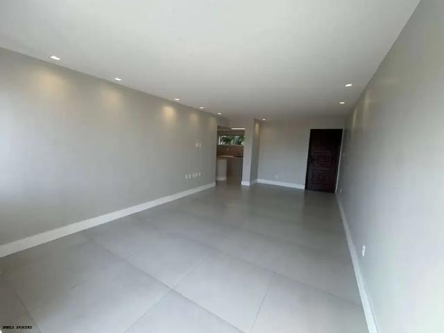 Apartamento para Venda em Salvador/BA Garcia 3 Quartos