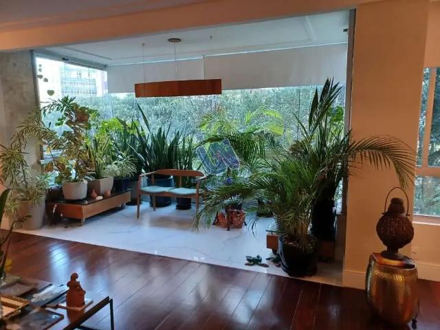 Apartamento para Venda em Salvador/BA Graça 3 Quartos