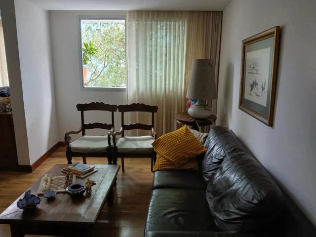 Apartamento para Venda em Salvador/BA Graça 2 Quartos