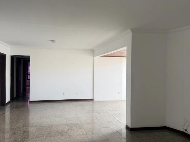 Apartamento para Venda em Salvador/BA Graça 4 Quartos