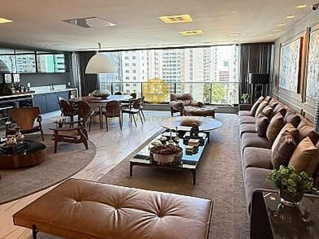 Apartamento para Venda em Salvador/BA Graça 4 Quartos