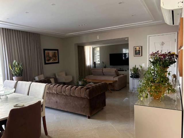 Apartamento para Venda em Salvador/BA Graça 4 Quartos