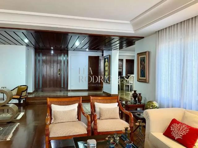 Apartamento para Venda em Salvador/BA Graça 4 Quartos
