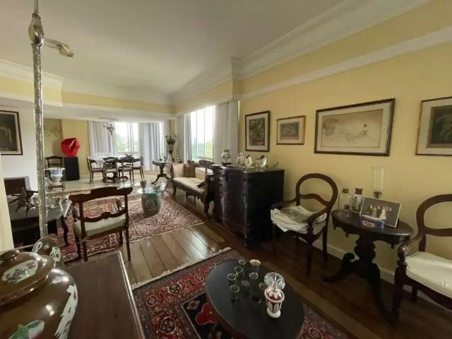 Apartamento para Venda em Salvador/BA Federação 4 Quartos