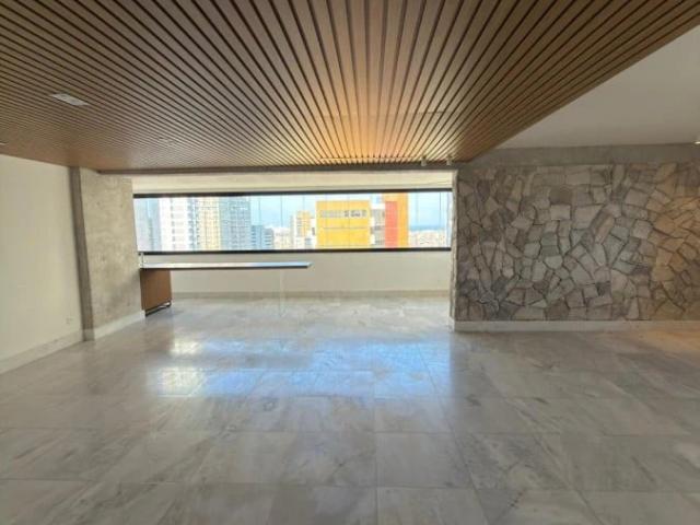 Apartamento para Venda em Salvador/BA Horto Florestal 4 Quartos