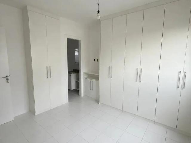 Apartamento para Venda em Salvador/BA Imbuí 3 Quartos