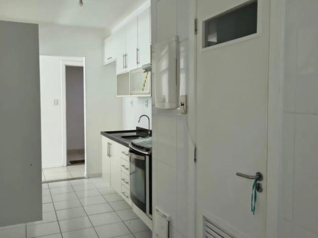 Apartamento para Venda em Salvador/BA Imbuí 3 Quartos