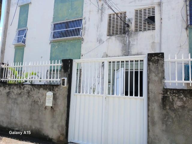 Apartamento para Venda em Salvador/BA Imbuí 3 Quartos