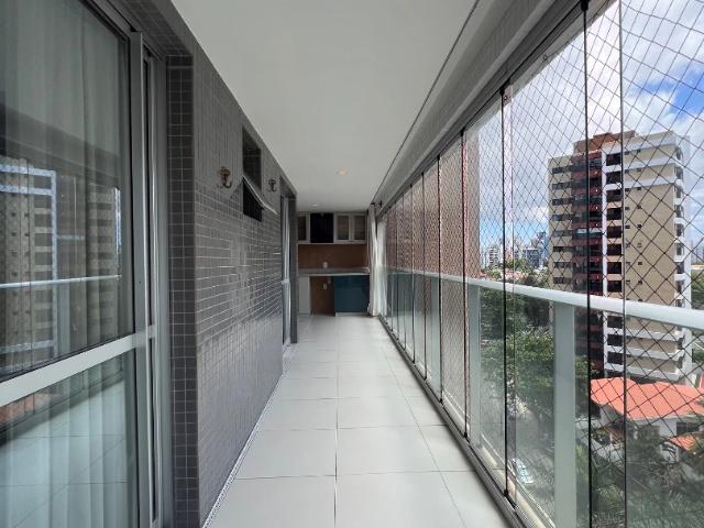 Apartamento para Venda em Salvador/BA Itaigara 3 Quartos