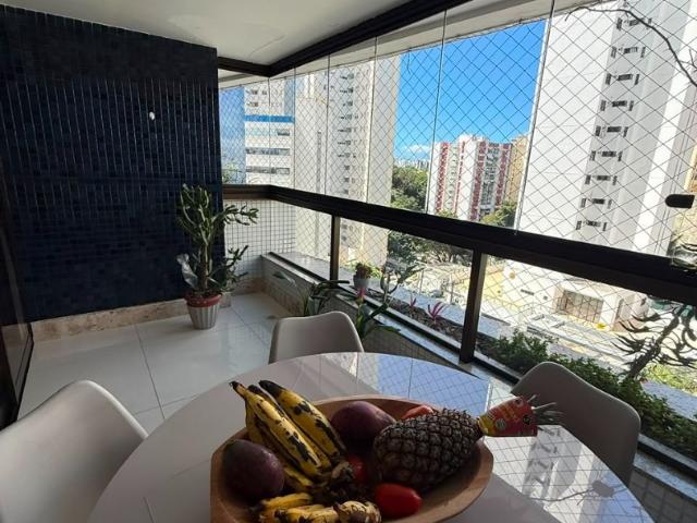 Apartamento para Venda em Salvador/BA Itaigara 3 Quartos