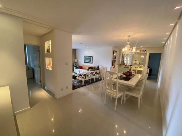 Apartamento para Venda em Salvador/BA Itaigara 4 Quartos