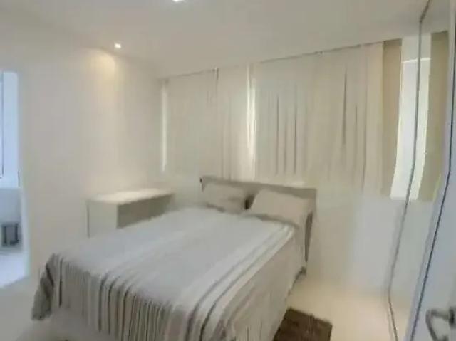 Apartamento para Venda em Salvador/BA Itaigara 4 Quartos