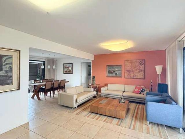 Apartamento para Venda em Salvador/BA Itaigara 4 Quartos