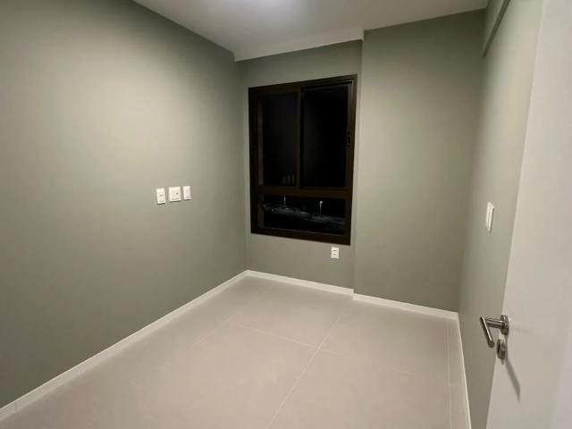Apartamento para Venda em Salvador/BA Jaguaribe 3 Quartos