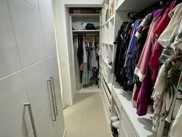 Apartamento para Venda em Salvador/BA Jaguaribe 4 Quartos