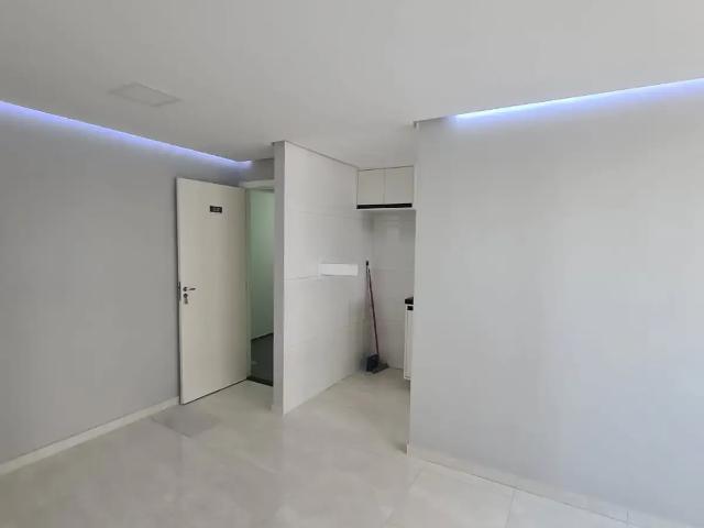 Apartamento para Venda em Salvador/BA Jardim das Margaridas 2 Quartos