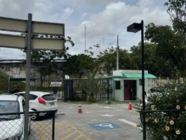 Apartamento para Venda em Salvador/BA Jardim das Margaridas 2 Quartos