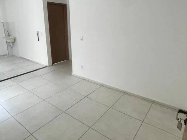 Apartamento para Venda em Salvador/BA Jardim das Margaridas 2 Quartos