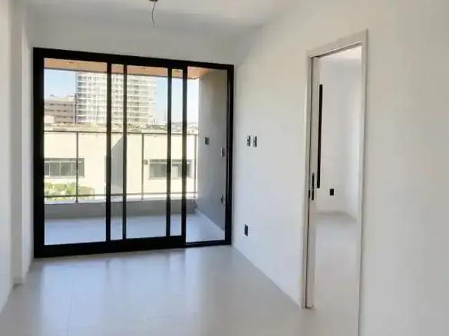 Apartamento para Venda em Salvador/BA Ondina 2 Quartos
