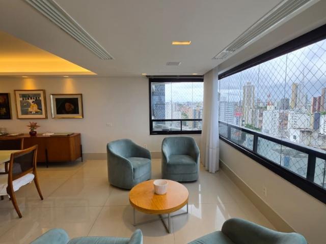 Apartamento para Venda em Salvador/BA Ondina 4 Quartos