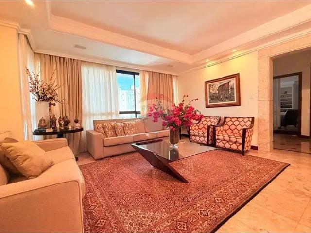 Apartamento para Venda em Salvador/BA Ondina 4 Quartos