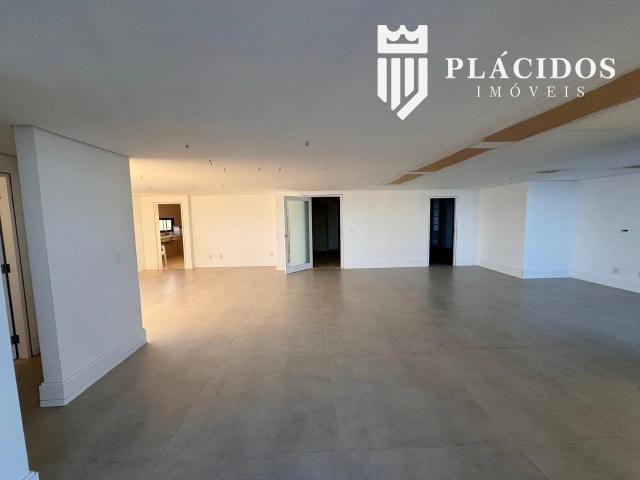 Apartamento para Venda em Salvador/BA Ondina 4 Quartos