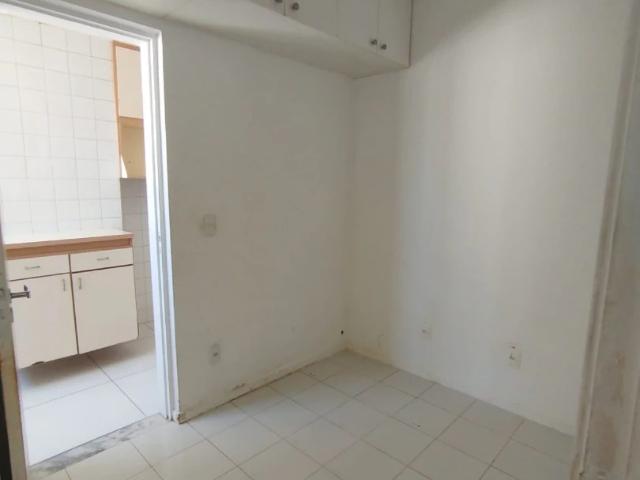 Apartamento para Venda em Salvador/BA Narandiba 3 Quartos