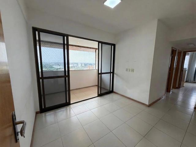 Apartamento para Venda em Salvador/BA Stiep 3 Quartos