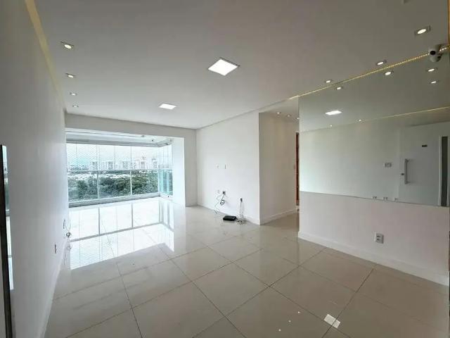 Apartamento para Venda em Salvador/BA Patamares 3 Quartos