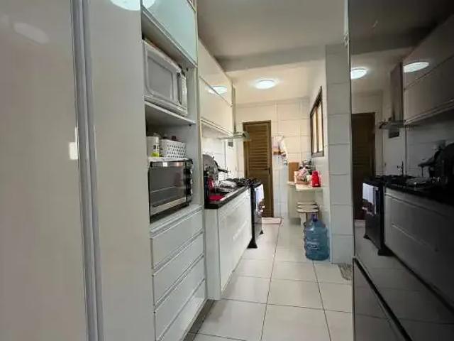 Apartamento para Venda em Salvador/BA Paralela 3 Quartos