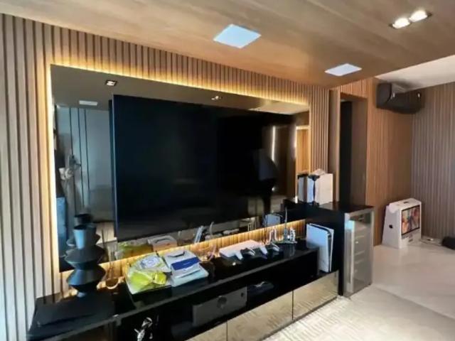 Apartamento para Venda em Salvador/BA Paralela 2 Quartos