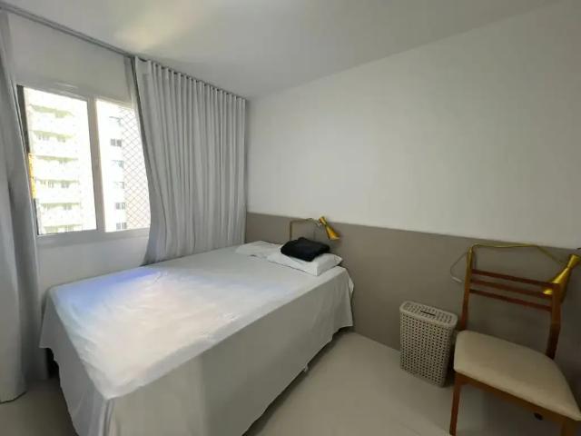 Apartamento para Venda em Salvador/BA Pituaçu 4 Quartos