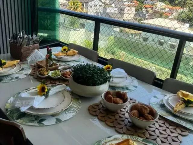 Apartamento para Venda em Salvador/BA Pituaçu 4 Quartos
