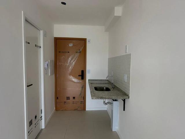 Apartamento para Venda em Salvador/BA Pituaçu 1 Quartos