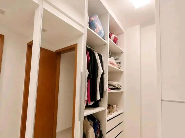 Apartamento para Venda em Salvador/BA Pituaçu 2 Quartos