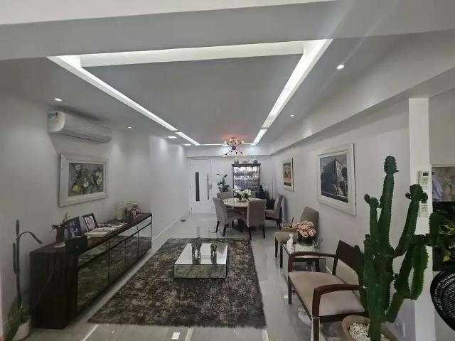 Apartamento para Venda em Salvador/BA Pituaçu 3 Quartos