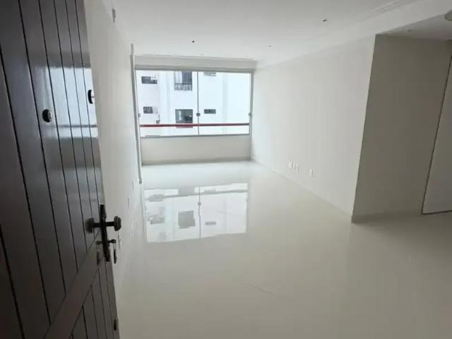 Apartamento para Venda em Salvador/BA Pituba 2 Quartos