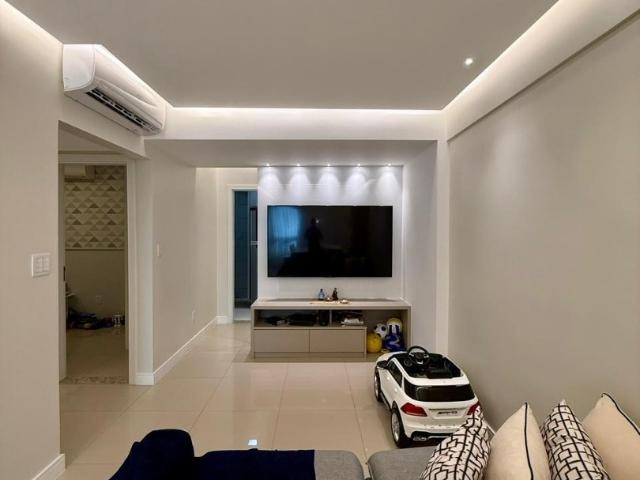 Apartamento para Venda em Salvador/BA Pituba 2 Quartos
