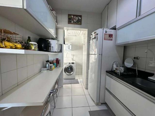 Apartamento para Venda em Salvador/BA Pituba 2 Quartos