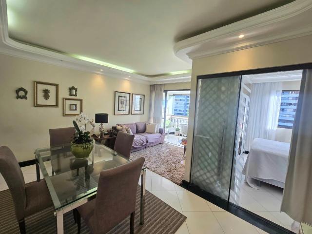 Apartamento para Venda em Salvador/BA Pituba 3 Quartos
