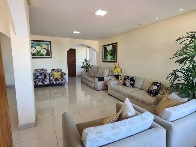 Apartamento para Venda em Salvador/BA Pituba 3 Quartos