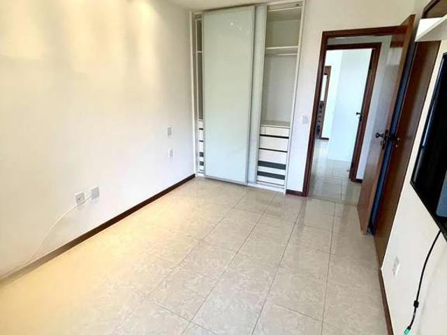 Apartamento para Venda em Salvador/BA Pituba 3 Quartos