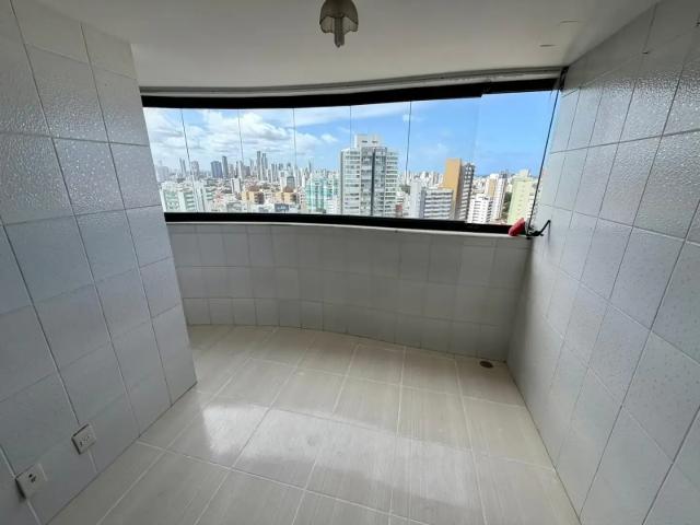 Apartamento para Venda em Salvador/BA Pituba 3 Quartos