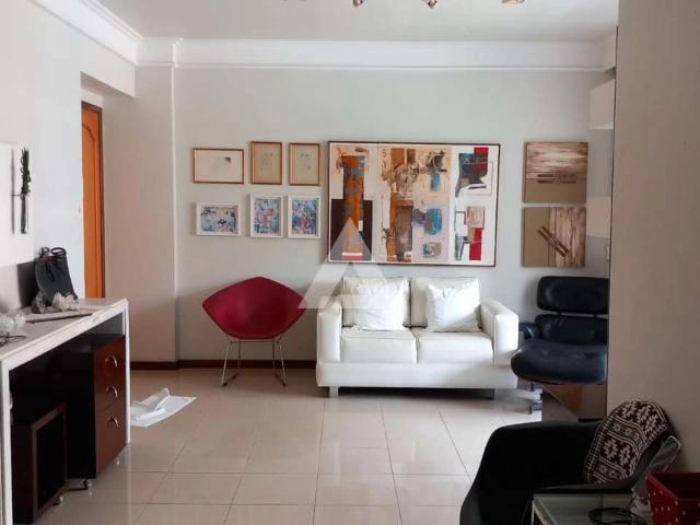 Apartamento para Venda em Salvador/BA Pituba 3 Quartos